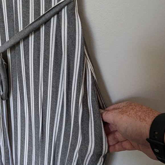 Striped Dress - Picture 4 of 5